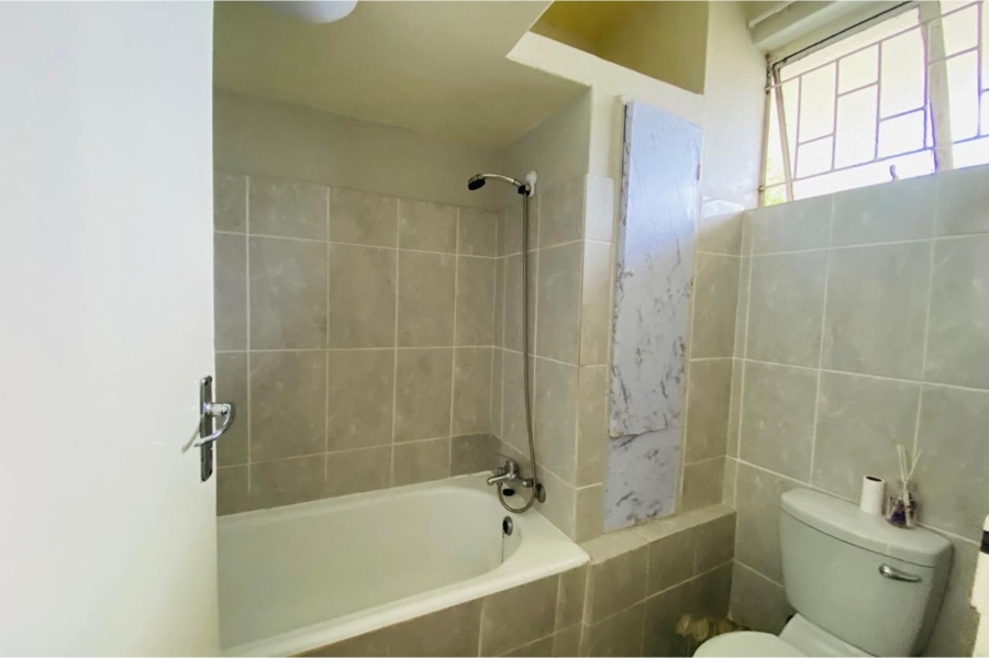 1 Bedroom Property for Sale in Sasolburg Free State